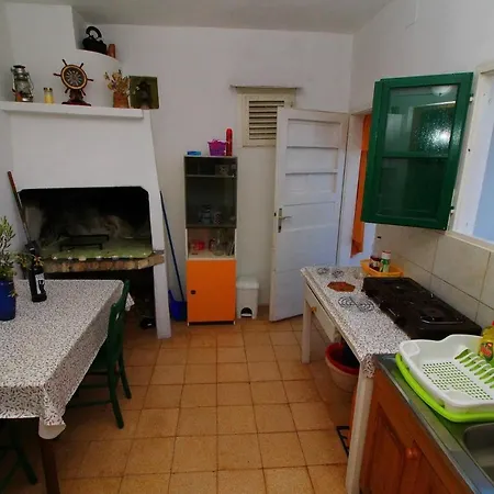 Robinson House Biondina - Two Bedroom House With Terrace And Sea View *