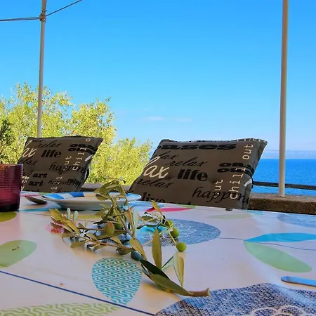 Robinson House Biondina - Two Bedroom House With Terrace And Sea View Blato (Korcula)