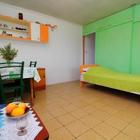Robinson House Biondina - Two Bedroom House With Terrace And Sea View * Blato (Korcula)