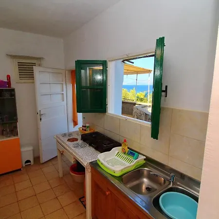 Robinson House Biondina - Two Bedroom House With Terrace And Sea View *