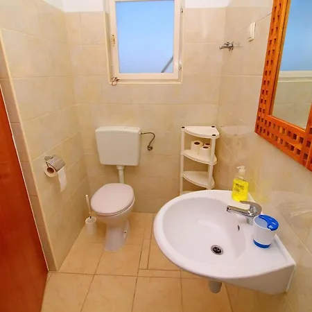 Robinson House Biondina - Two Bedroom House With Terrace And Sea View 公寓