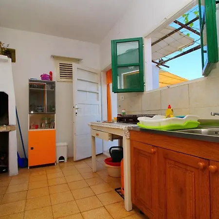 Robinson House Biondina - Two Bedroom House With Terrace And Sea View 公寓 *